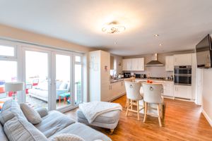 Photo 5- click for photo gallery